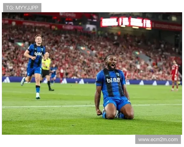 英媒称列维与塞梅尼奥顾问会谈伯恩茅斯坚持七千万英镑要价